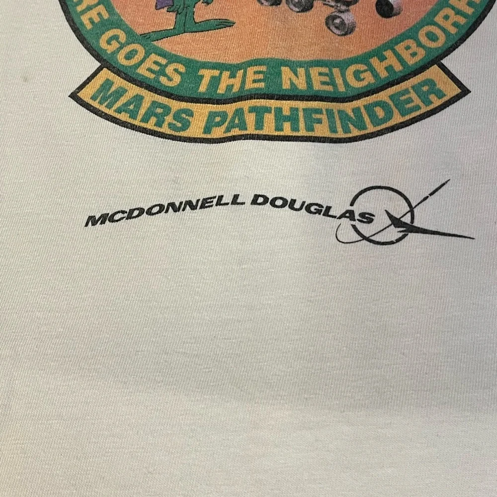 VTG 90s 1996 1997 Mars Pathfinder T-Shirt Delta Delivers McDonnell Douglas NASA - Picture 3 of 14